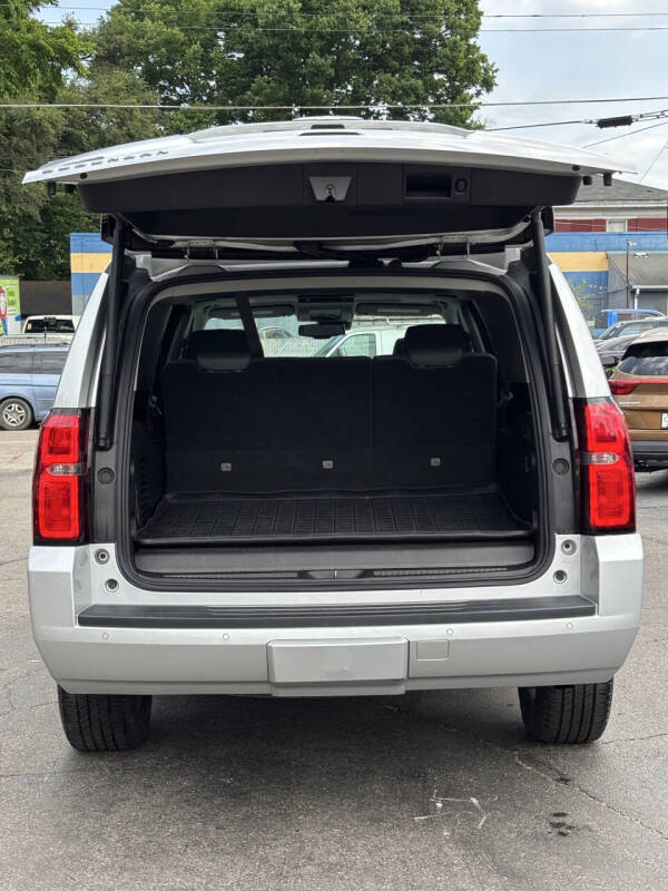 2020 Chevrolet Suburban LT