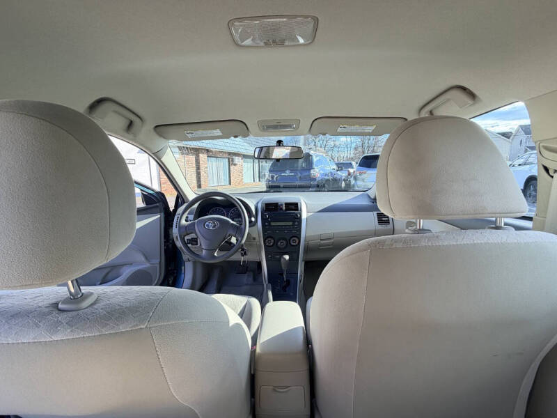 2009 Toyota Corolla LE