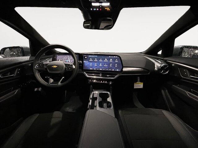 2026 Chevrolet Equinox EV LT 1