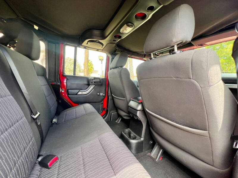 2012 Jeep Wrangler Unlimited Sport