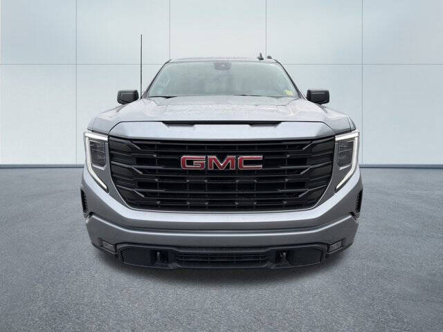 2026 GMC Sierra 1500 Elevation Standard