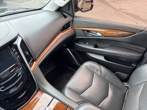 2020 Cadillac Escalade Premium Luxury