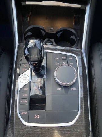 2021 BMW 3 Series 330e xDrive