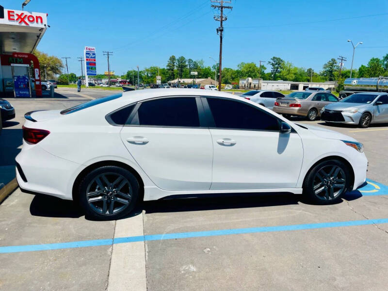 2021 Kia Forte GT Line