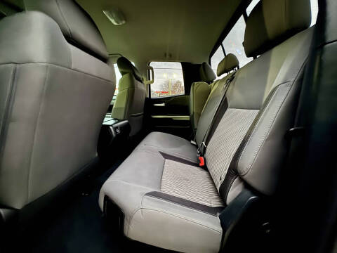 2014 Toyota Tundra SR5