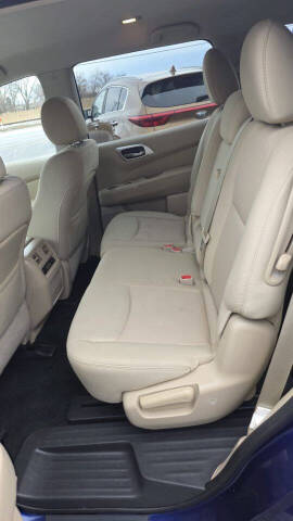 2017 Nissan Pathfinder S