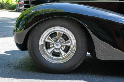 1937 Oldsmobile F-35