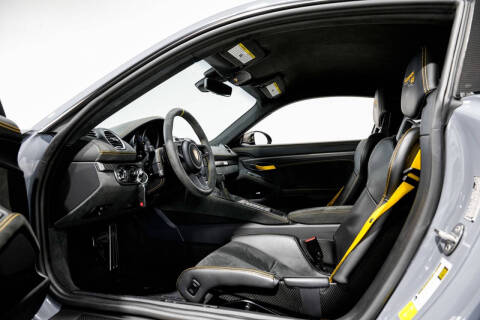 2023 Porsche 718 Cayman GT4 RS