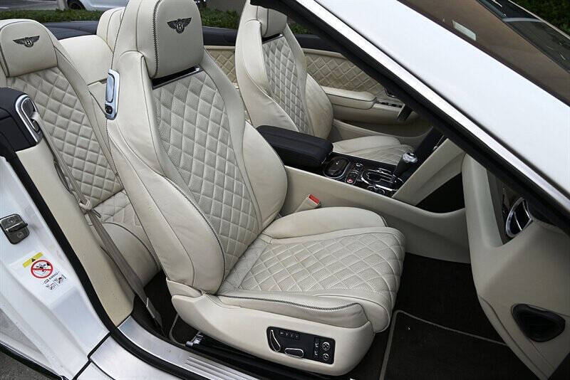 2017 Bentley Continental 25