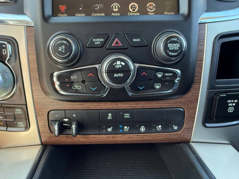 2014 RAM 1500 Laramie