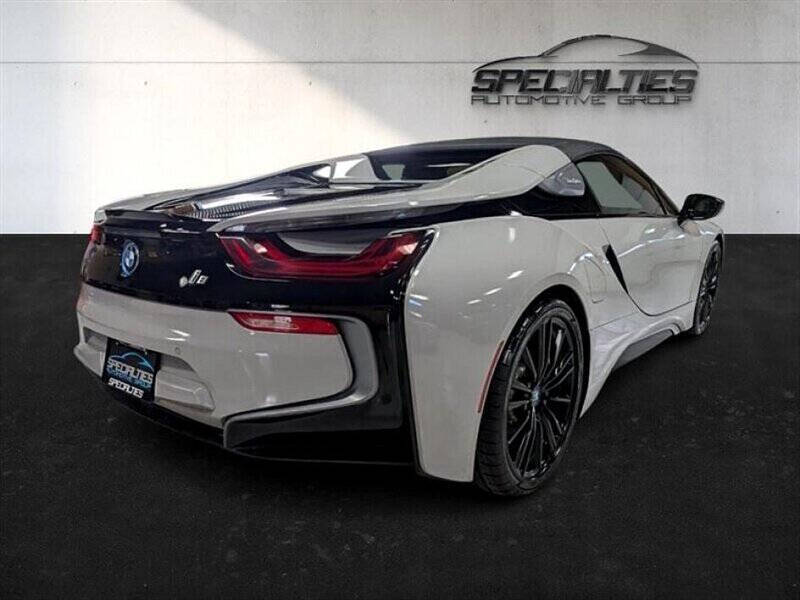 2019 BMW i8