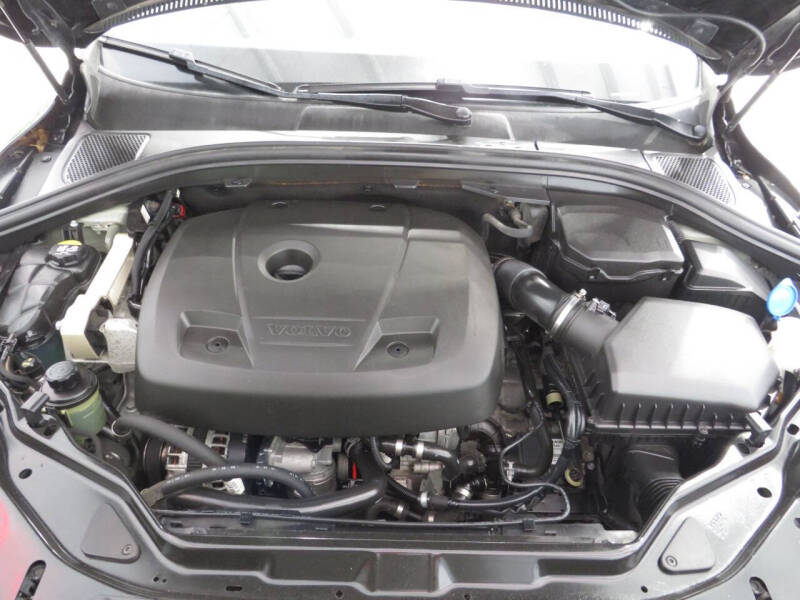 2017 Volvo XC60 T5 Inscription