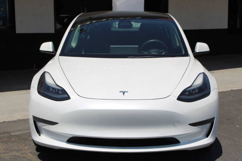 2022 Tesla Model 3 Long Range