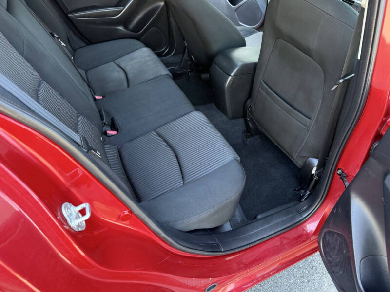 2014 Mazda MAZDA3 i Touring