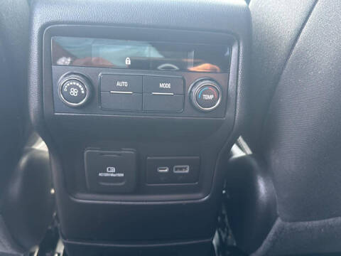 2021 GMC Acadia SLE
