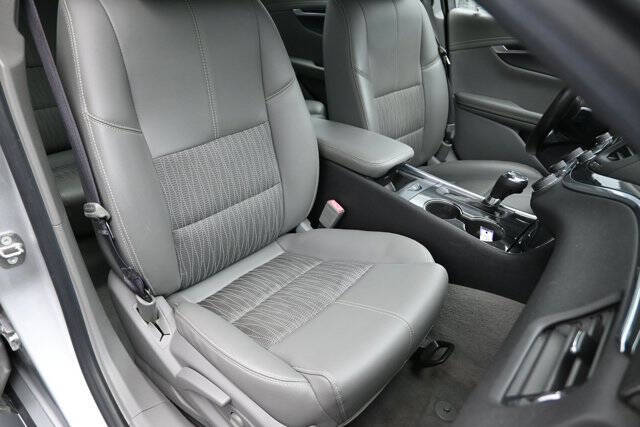2018 Chevrolet Impala LT