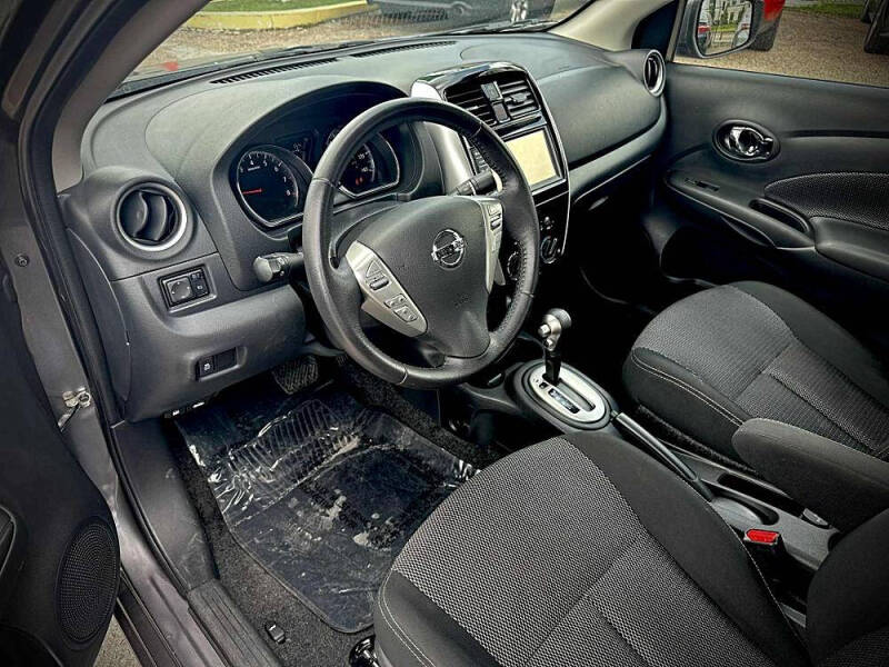 2018 Nissan Versa