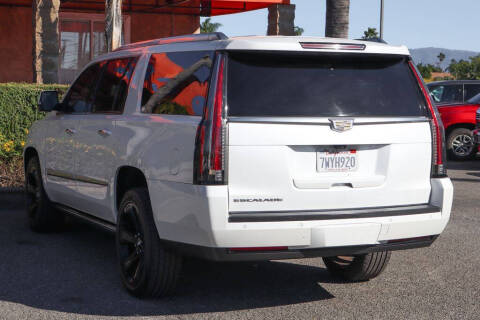 2017 Cadillac Escalade ESV Platinum