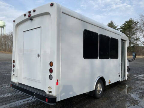 2022 Chevrolet Express 4500