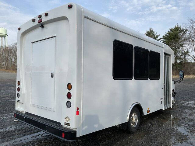 2022 Chevrolet Express 4500