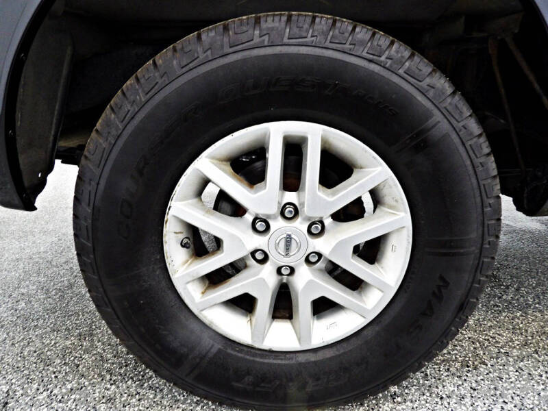 2017 Nissan Frontier SV