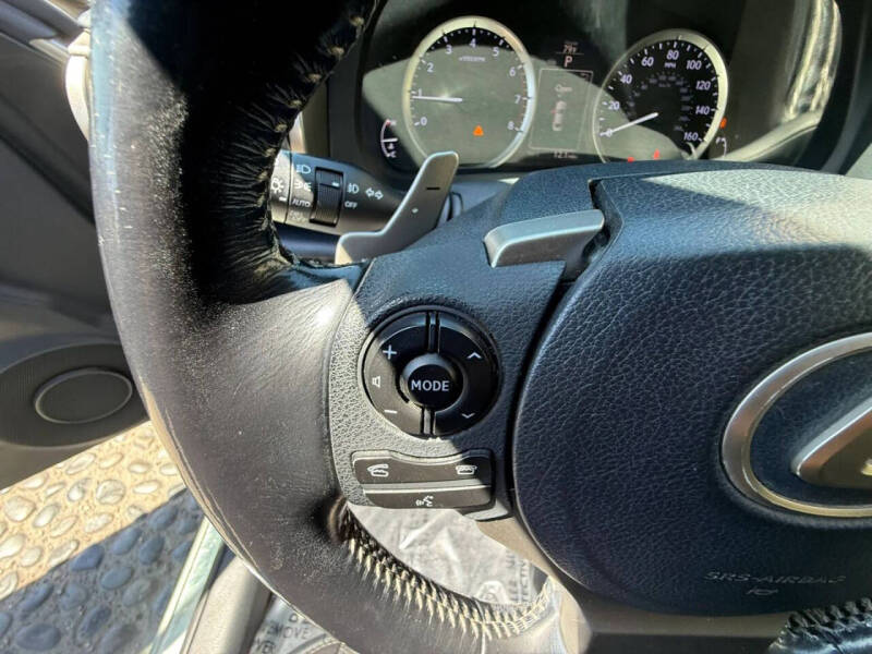 2016 Lexus IS 200t
