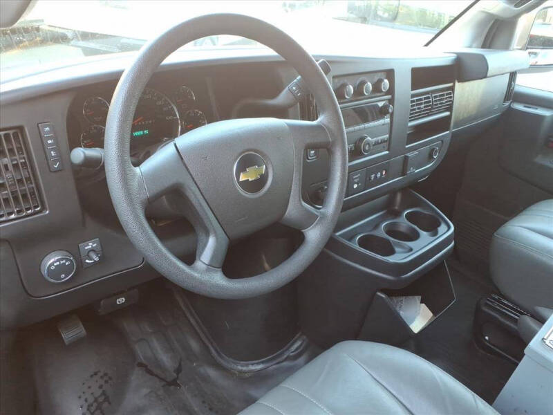 2020 Chevrolet Express 2500