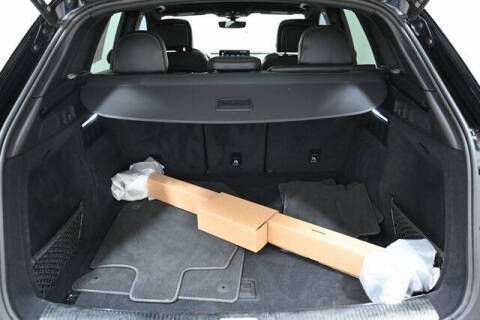 2022 Audi SQ5 3.0T quattro Prestige