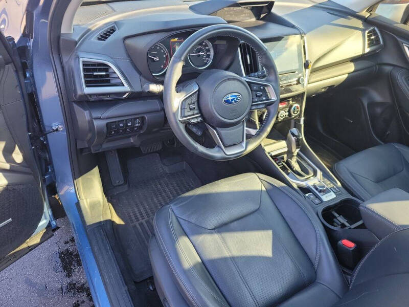 2023 Subaru Forester Touring