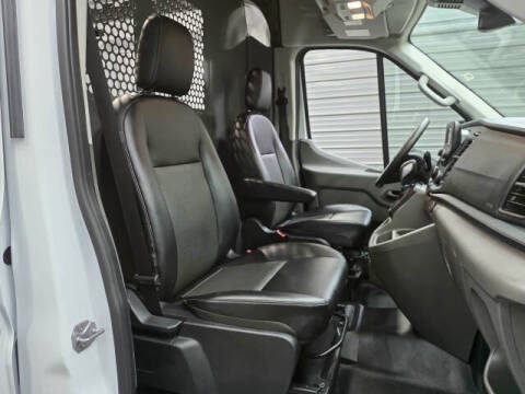2024 Ford Transit 250