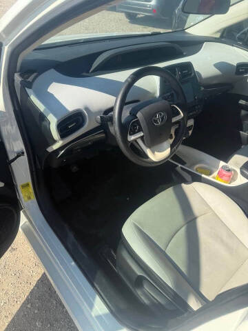 2016 Toyota Prius Four Touring