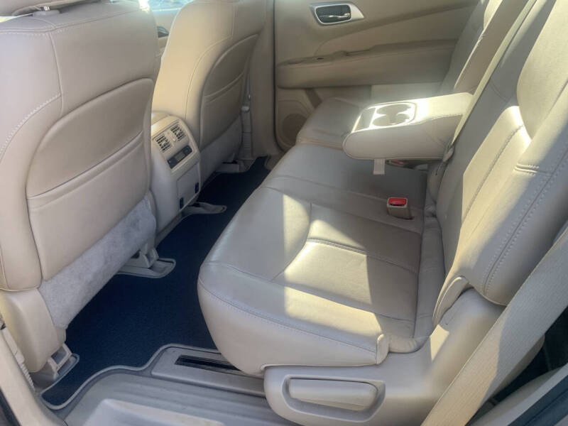 2014 Nissan Pathfinder Hybrid Platinum