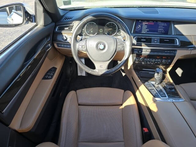 2015 BMW 7 Series