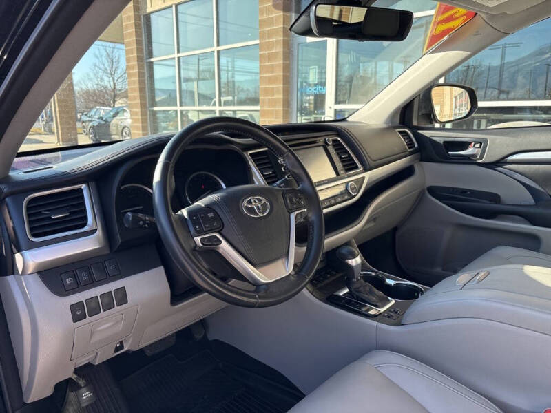 2017 Toyota Highlander XLE