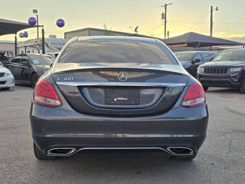 2016 Mercedes-Benz C-Class C 300