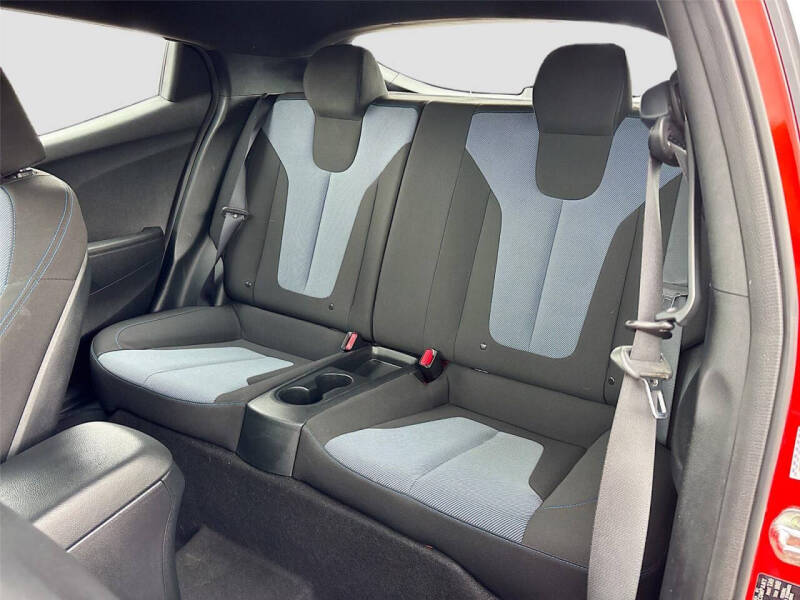 2021 Hyundai Veloster