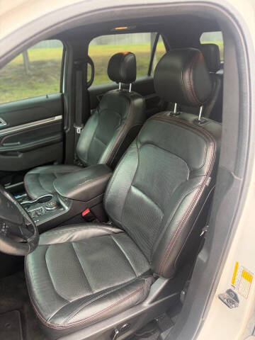 2016 Ford Explorer Sport