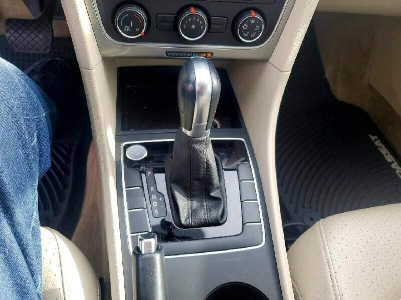 2015 Volkswagen Passat