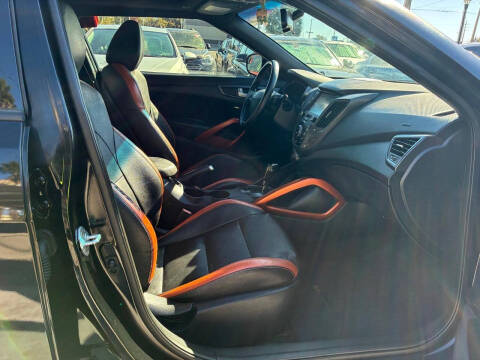 2017 Hyundai Veloster Turbo R-Spec