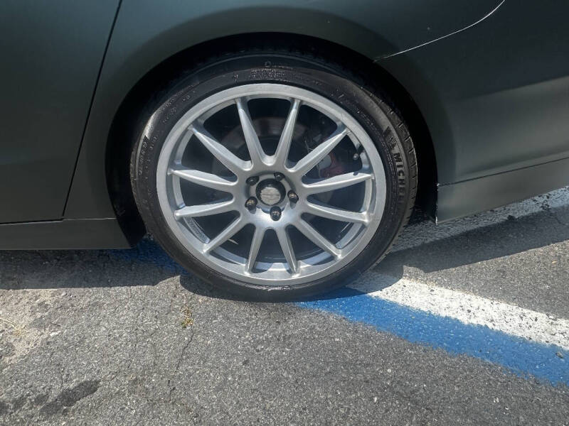 2017 Ford Fusion V6 Sport