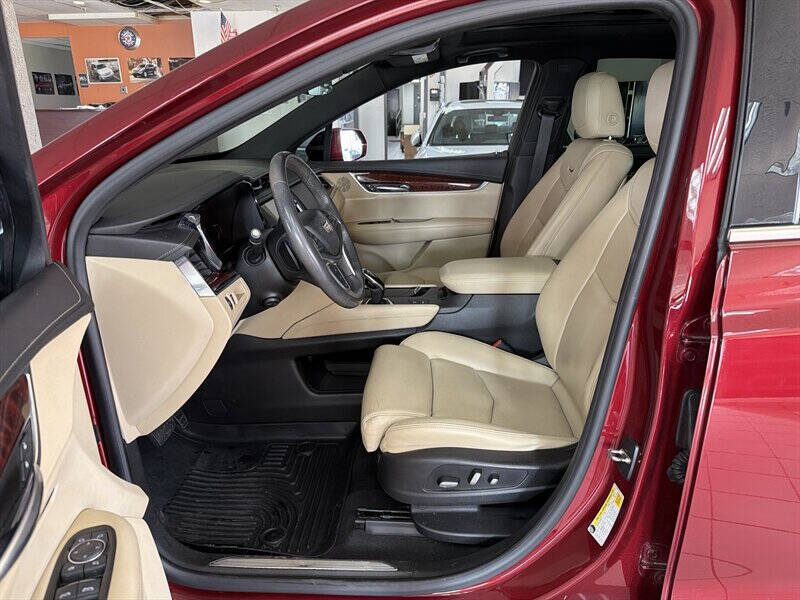 2017 Cadillac XT5 Premium Luxury
