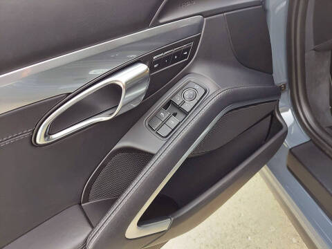 2017 Porsche 911 Carrera 4S