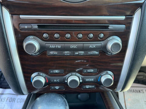 2014 Nissan Pathfinder SL