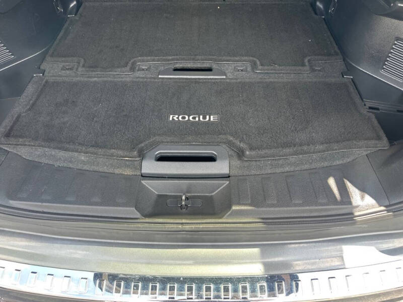 2016 Nissan Rogue