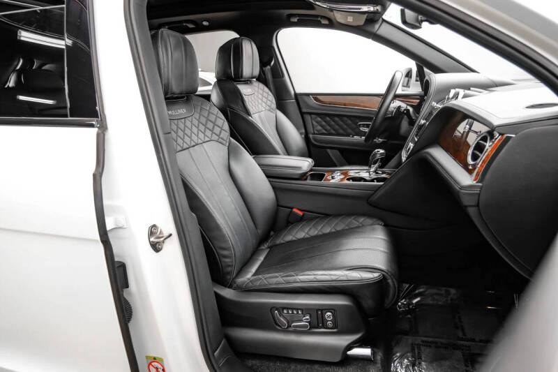 2019 Bentley Bentayga V8
