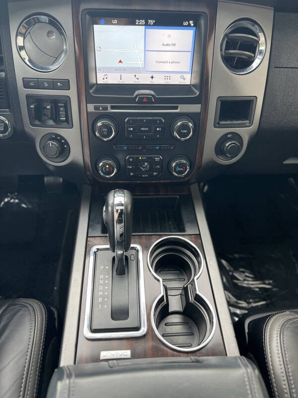 2017 Ford Expedition EL Platinum