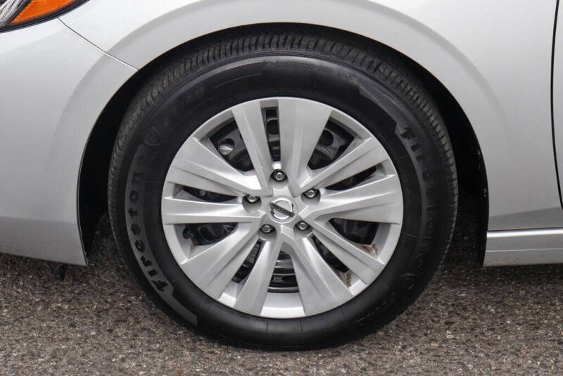 2023 Nissan Sentra S