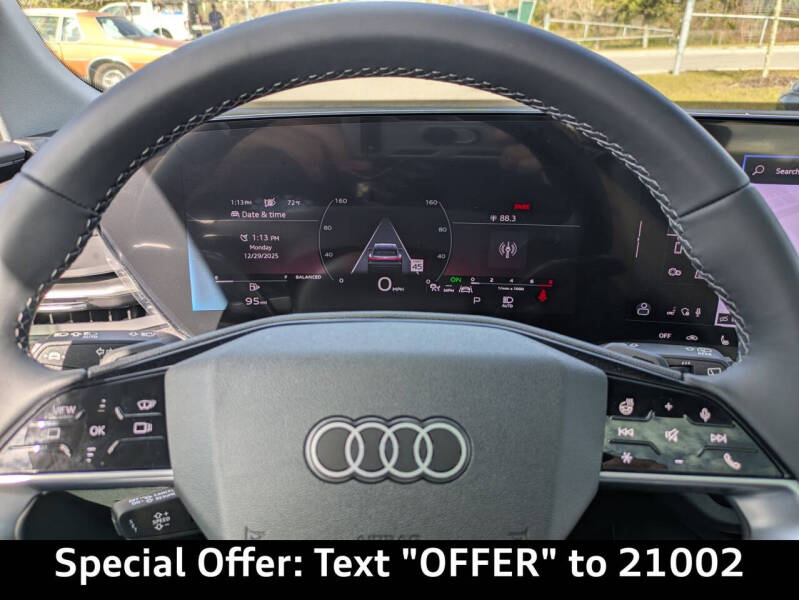 2025 Audi Q5 quattro Premium Plus TFSI