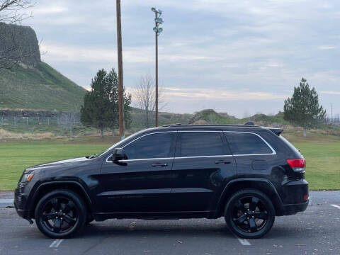 2015 Jeep Grand Cherokee Altitude