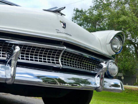 1955 Ford Fairlane